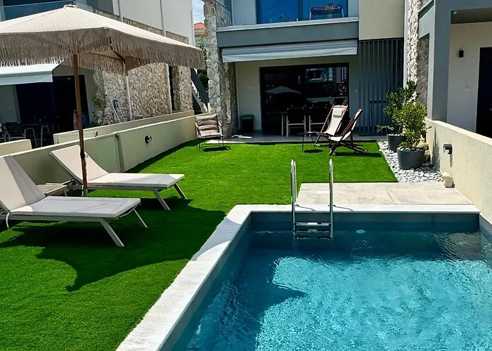 别墅 Trinity Pool White *