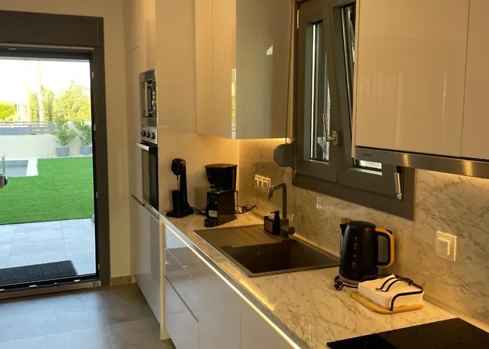 别墅 Trinity Pool White *