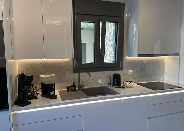 别墅 Trinity Pool White *