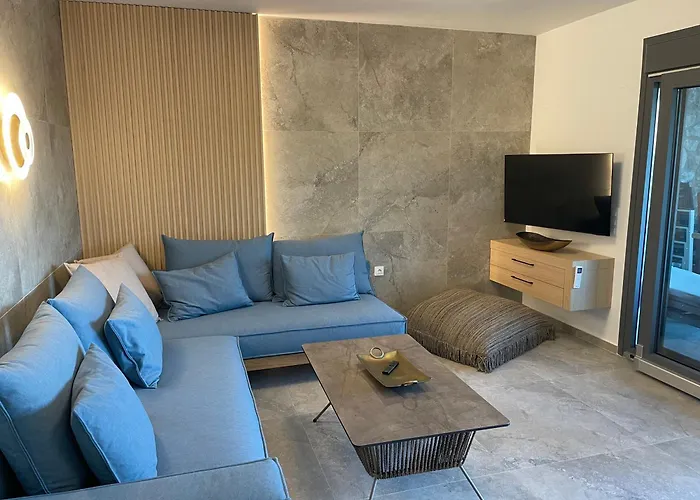 Trinity Pool White 别墅 Nea Iraklitsa